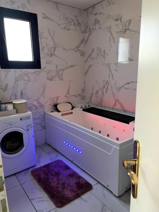Apartamento Magnifique Appart Avec Jaccuzi Criel-sur-Mer Exterior foto